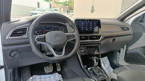 Volkswagen T-Roc 2025 R-Line BLACK