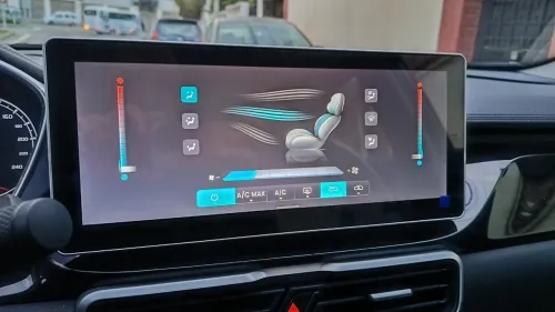 Geely Coolray 2026 Super Max + siège électrique + toit ouvrant + main libre