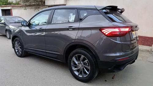 Geely Coolray 2026 Super Max + siège électrique + toit ouvrant + main libre