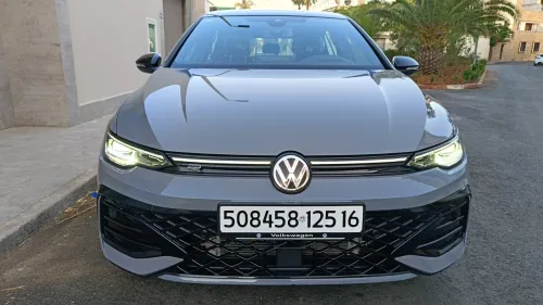 Volkswagen Golf 8 2025 FULL BLACK ÉDITION