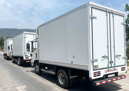 Fabrication de Conteneurs sur TIRSAM, JAC, HOWO, SHACMAN, HYUNDAI, KIA..
