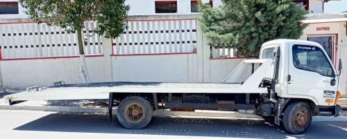 FABRICATION (صناعة) Dépannage porte voiture