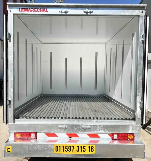 conteneur sur TIRSAM, DFSK, CHERY,PICK-UP(HILUX-NAVARA-B50..)...