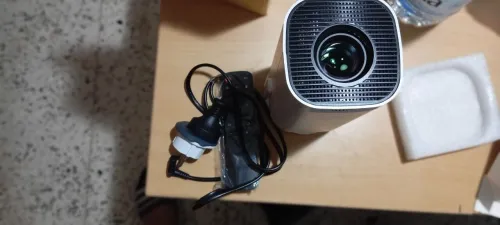 Data Show Mini Projecteur HY300