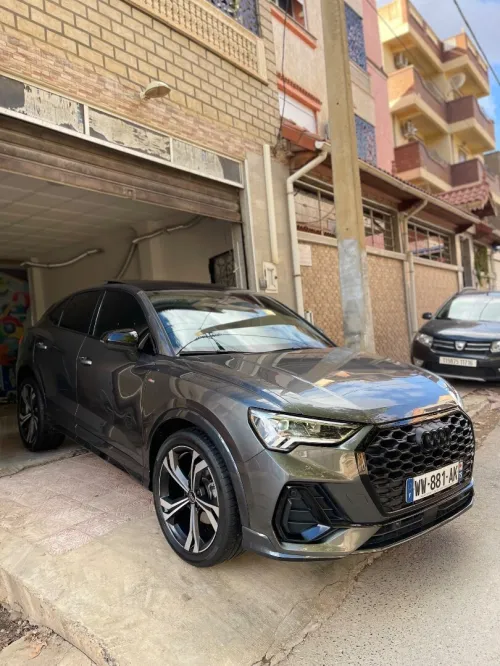 Audi Q3 2025 S-line