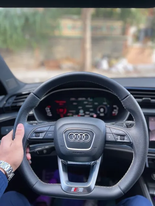 Audi Q3 2025 S-line