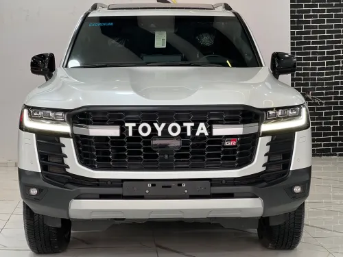 Toyota Land Cruiser  2022 LC 300 GR