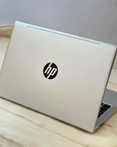 HP Probook 630 G8 i5 11 Gen 08 Gb ram 256 Ssd ecran 13 FHD Tactil etat 10/10 2022