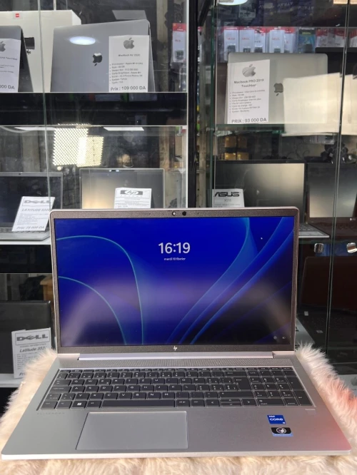Hp  elite book 640 G9