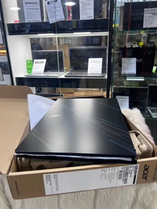 Acer nitro v15 i9 13eme H 