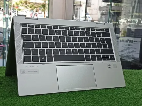 Hp elite book 830 G7  convertible 