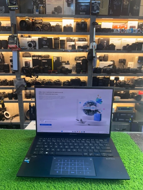 Asus Zenbook Oled 