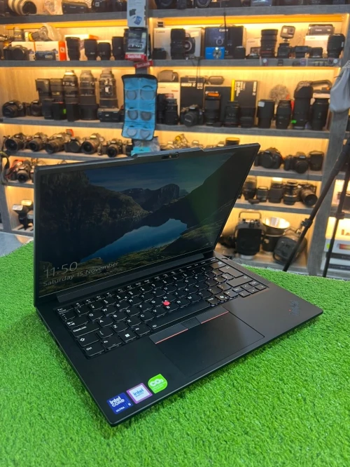 Lenovo thinkpad  E14 Gen 7 