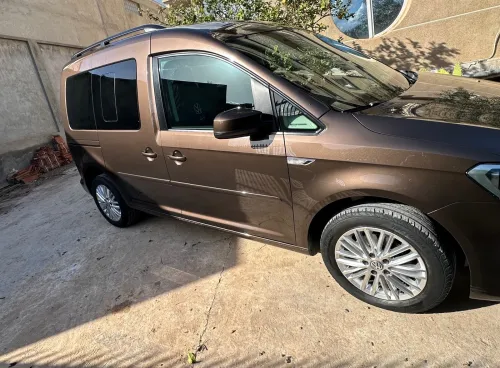 Volkswagen Caddy 2017 Confortline