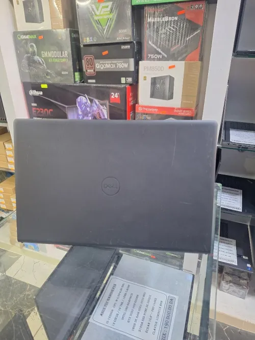 DELL VOSTRO 3520 / I5-1235U / 16GB / 512GB SSD / FHD