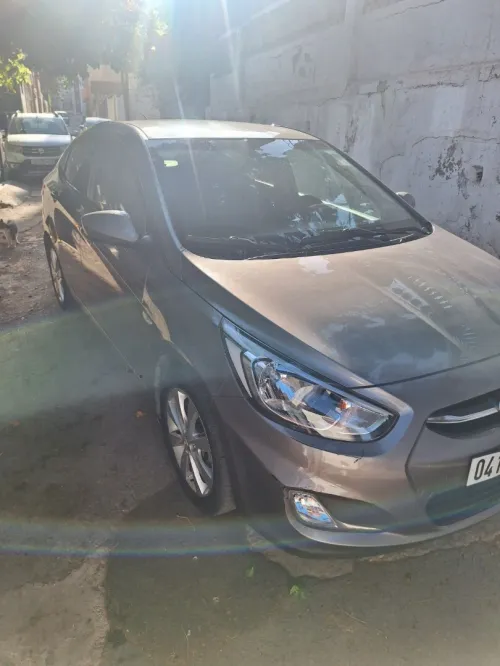 Hyundai Accent RB  4 portes 2018 Accent RB  4 portes