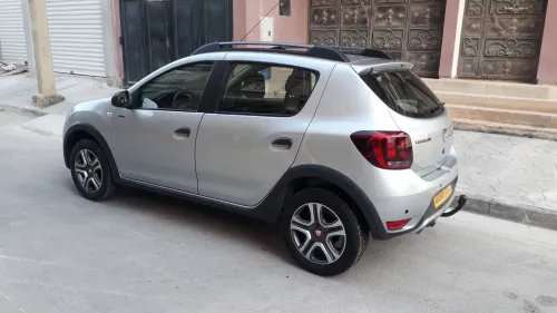 Dacia Sandero 2019 Techroade