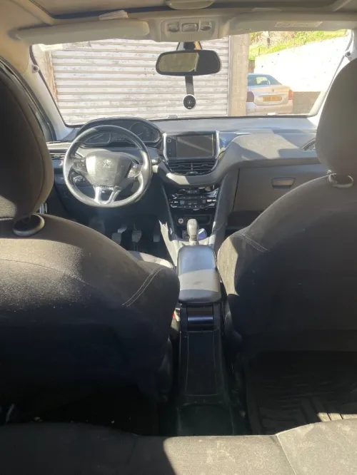 Peugeot 208 2016 Face lift