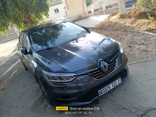 Renault Megane 4  2022 Techno