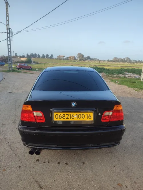 BMW Série 3 2000 Modern