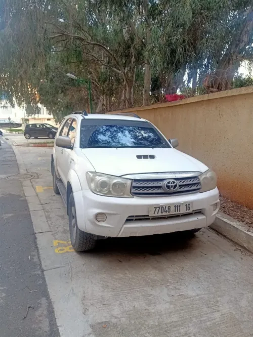 Toyota Fortuner 2011 Fortuner