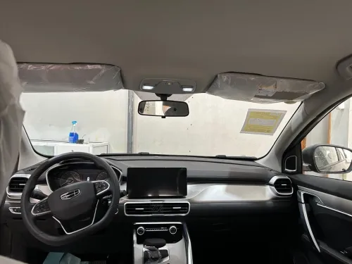 Geely Coolray 2025 