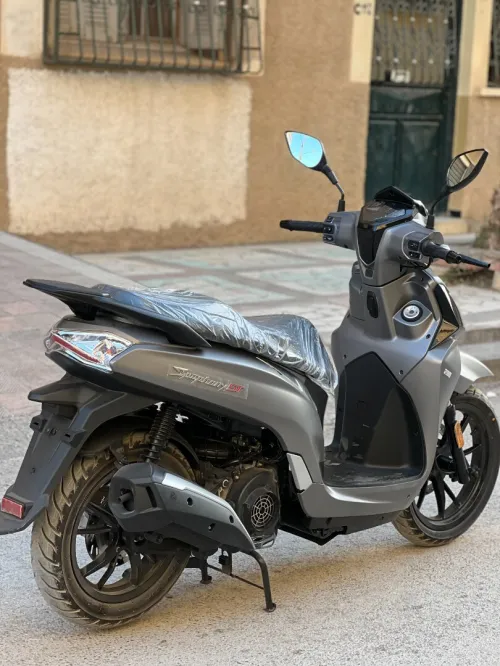 sym st200 2025