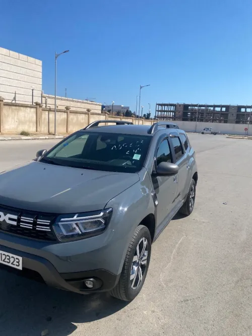 Dacia Duster 2023 Journey