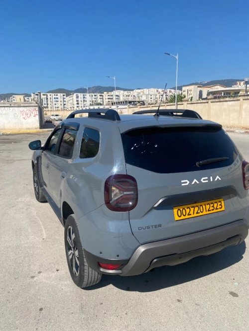 Dacia Duster 2023 Journey