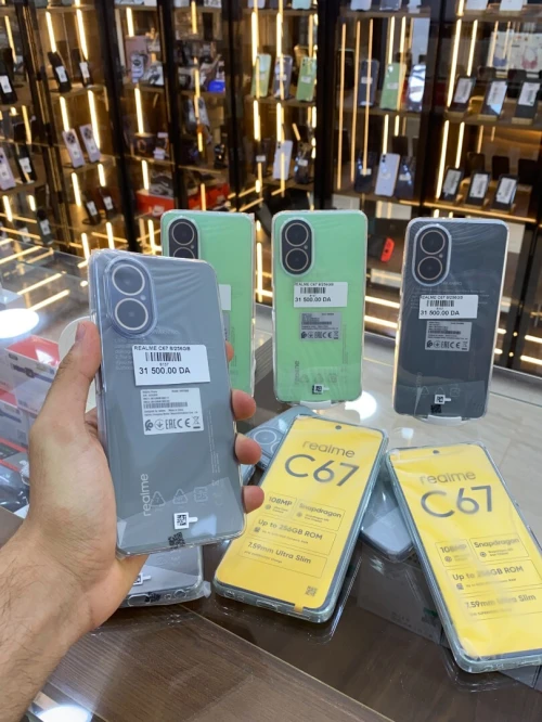 Realme C67