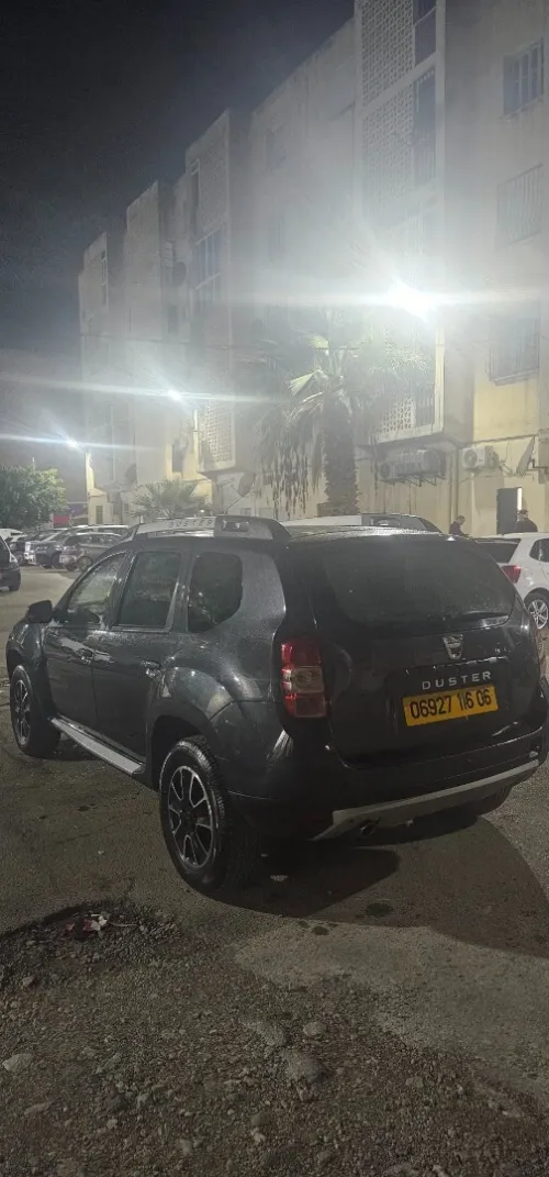 Dacia Duster 2016 Laureate