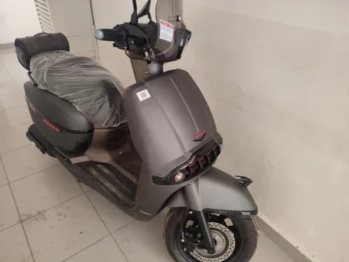 VMS (KEEWAY) VICTORIA 300 CC 2025