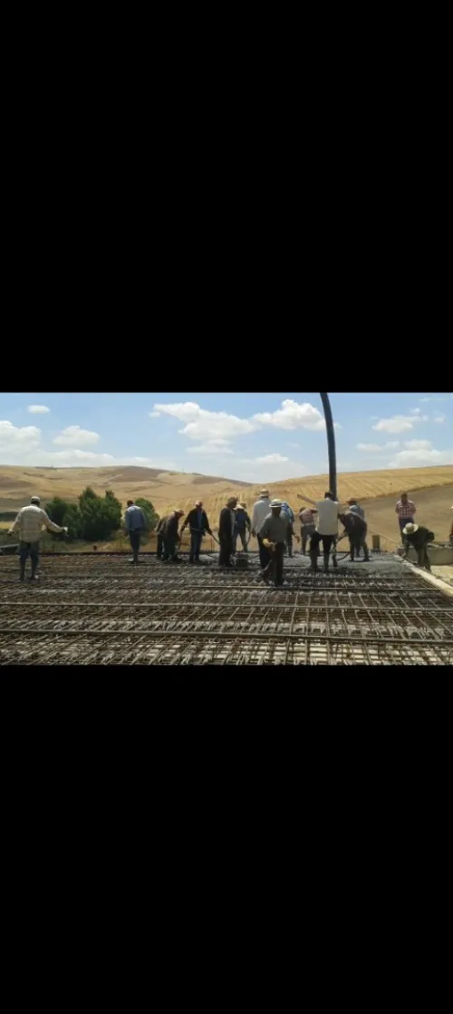 Travaux de Bâtiment . Ponçage Béton Armé et  Tallochage Pour Hélicoptère Dallage  Lissage de sol
