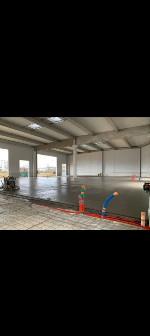 Travaux de Bâtiment . Ponçage Béton Armé et  Tallochage Pour Hélicoptère Dallage  Lissage de sol