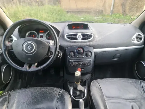 Renault Clio 3 2011 Exception