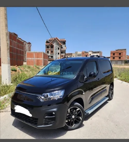 Fiat Doblo 2024 Italie