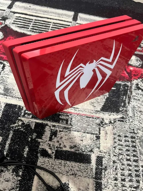 Ps4 pro Ed spider man 1T