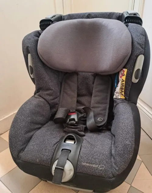 siege auto de la marque bébé confort , modèle OPAL.