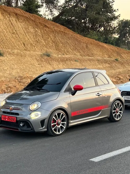 Fiat 500 2022 Abarth
