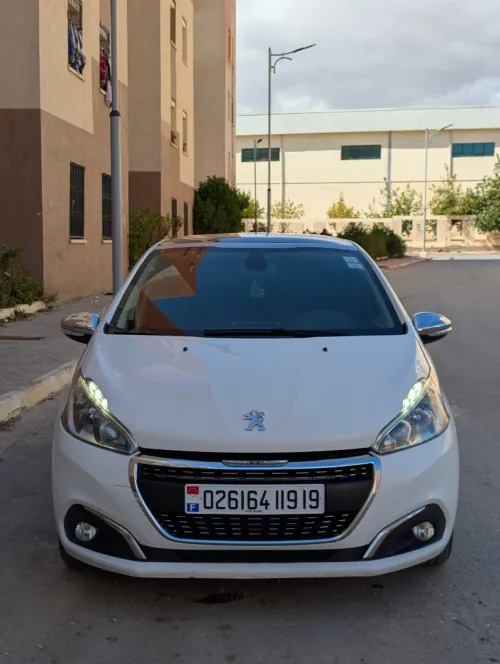 Peugeot 208 2019 Allure Facelift