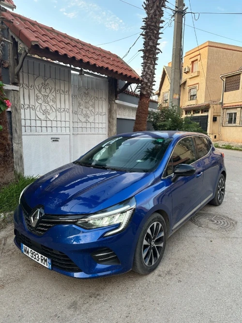 Renault Clio 5 techno 2023 