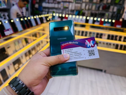 SAMSUNG GALAXY S10