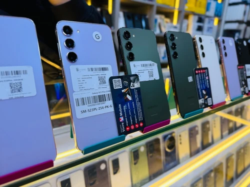 SAMSUNG S23 PLUS