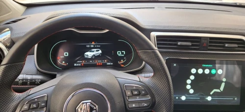 MG ZS 2023 Luxury