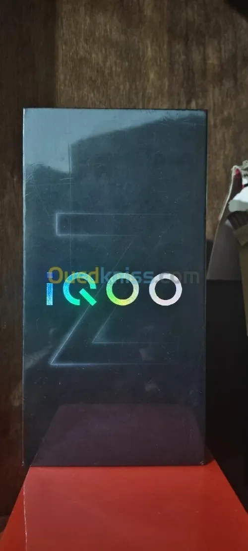 IQOO VIVO Z9 5g IQOO VIVO Z9 5g