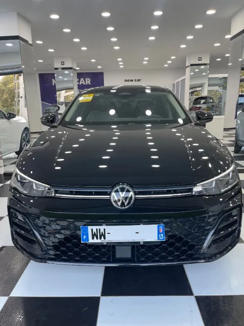 Volkswagen Passat 2025 Pro