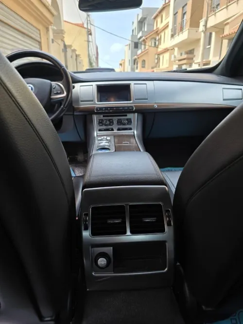 Jaguar XF Sportbrake 2015 XF Sportbrake