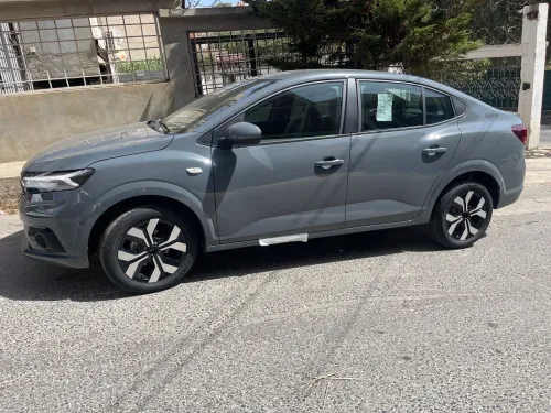 Dacia Logan 2025 la toute option