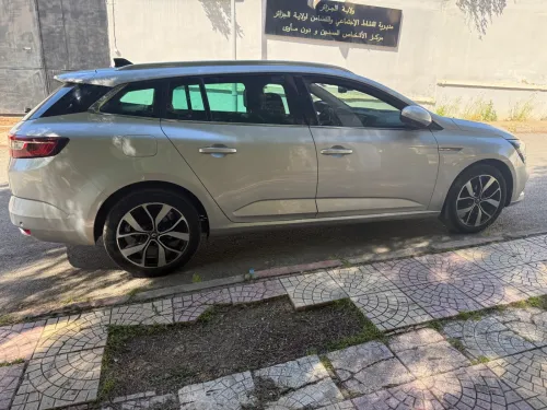 Renault Megane 4  2021 Bose