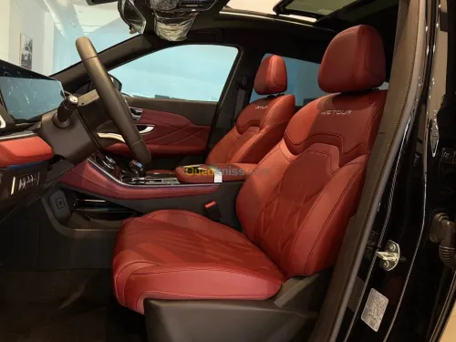 Jetour X70 new 2025 Luxury 7 place